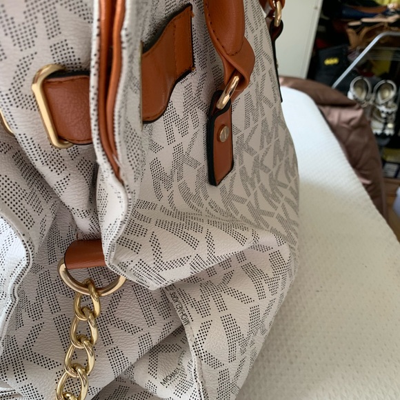 Michael Kors Logo Womens Handbag Satchel Bag pre-owned VGC designer logo 🤎 - Picture 8 of 16